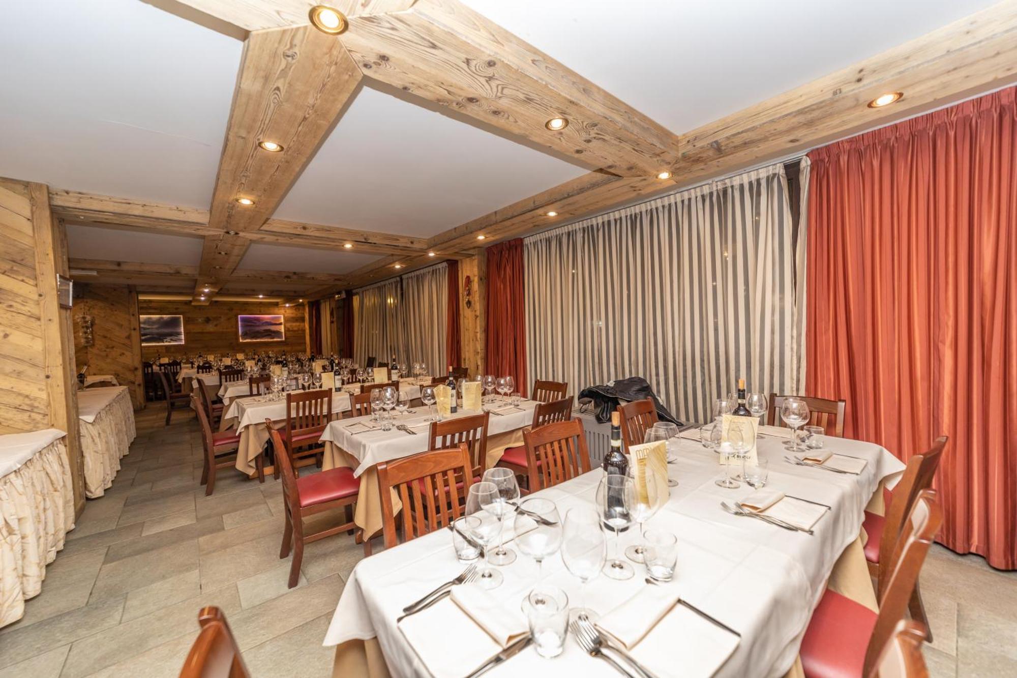 Hotiday Chalet Sestriere Vialattea Экстерьер фото