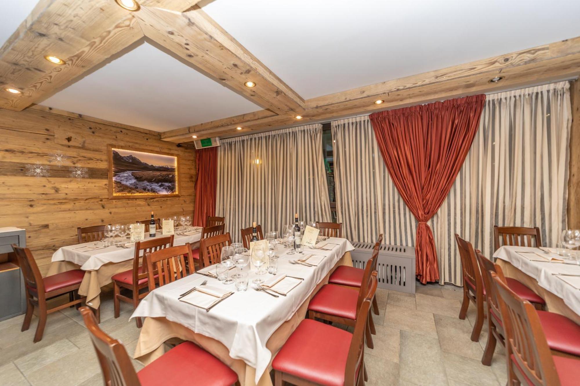 Hotiday Chalet Sestriere Vialattea Экстерьер фото